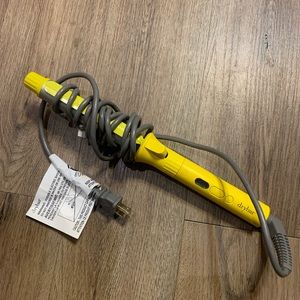 Drybar 3 day Bender 1” curling iron